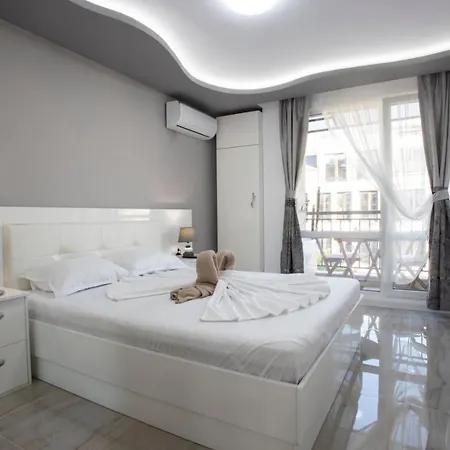Apartment апартамент за гости ивви-1 Burgas City