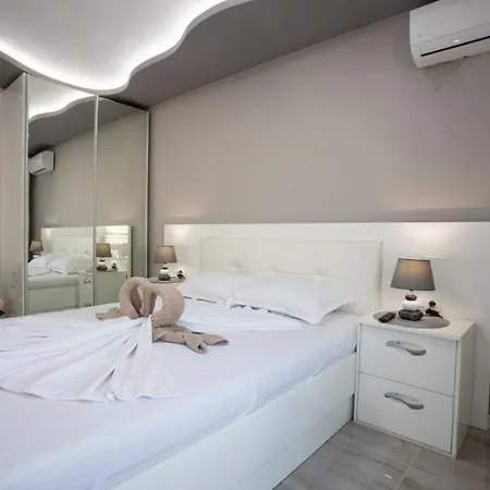 апартамент за гости ивви-1 *